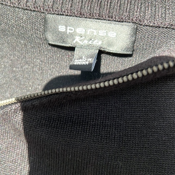 Spence, net, large, gorgeous sweater - Picture 2 of 4